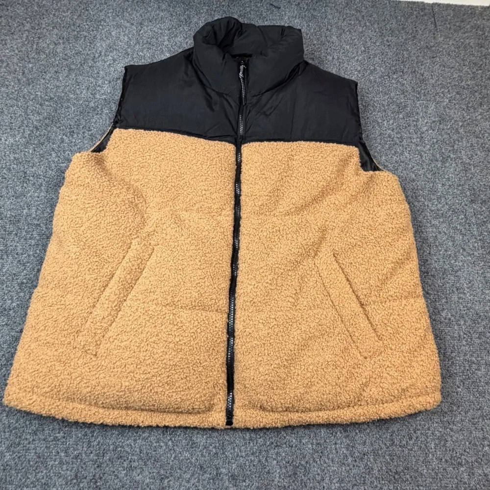 Wild Fable Women Sherpa Puffer Vest Colorblock Black Tan Full Zip Size Large NEW